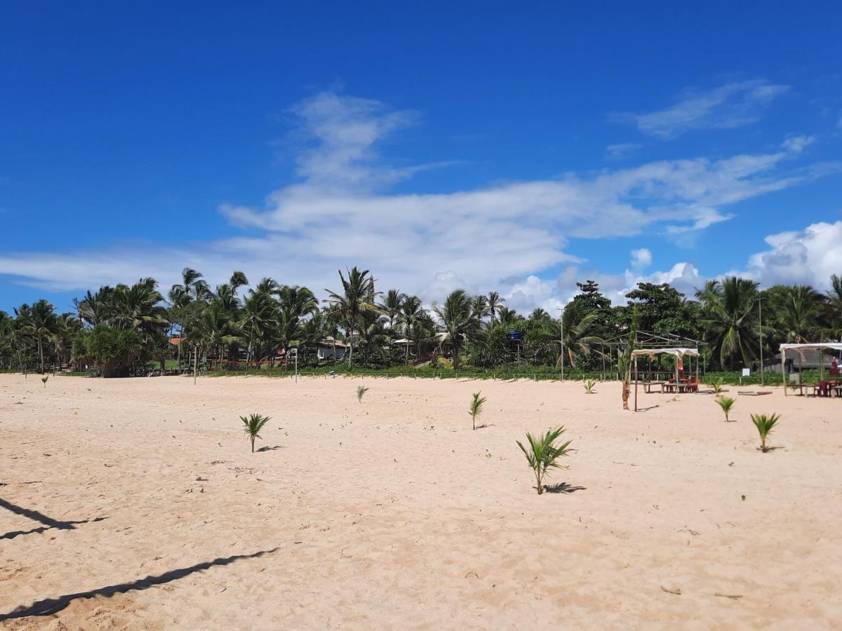 Bangalo 12 Na Praia De Guaratiba, Prado, Ba Exteriör bild